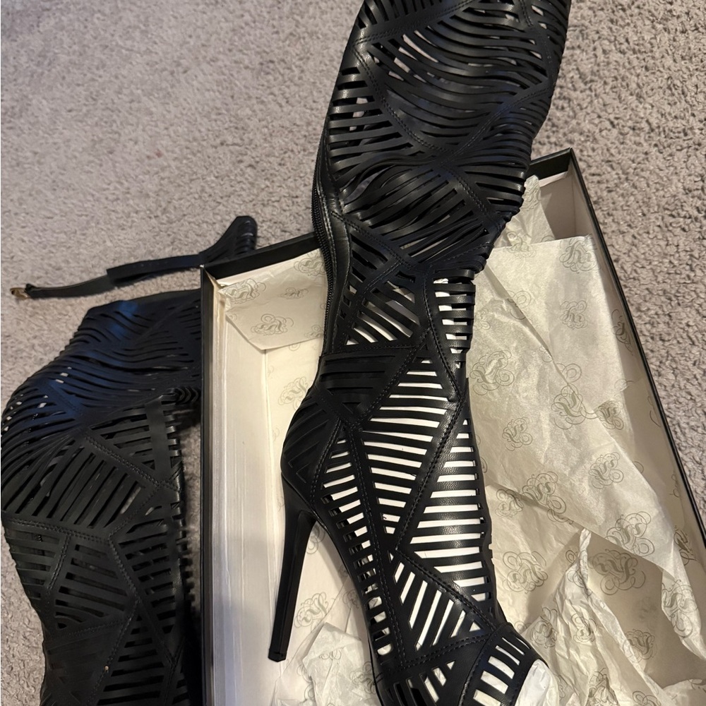 Elegant Black Stiletto Heels